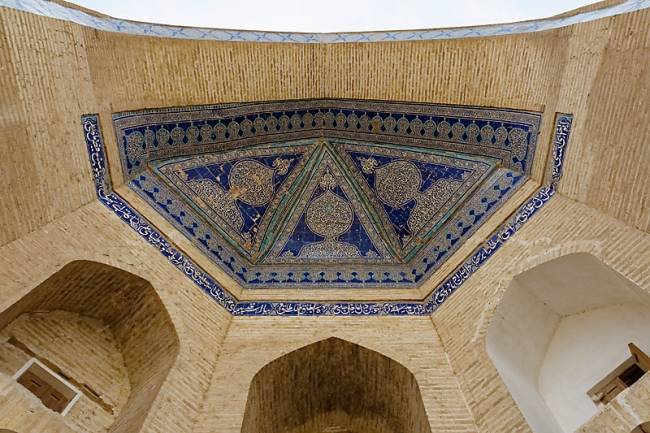 Madrasa et caravansérail Allakouli Khan-010